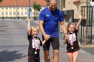 Theodor 5år og Alfa 7 år løb 3km